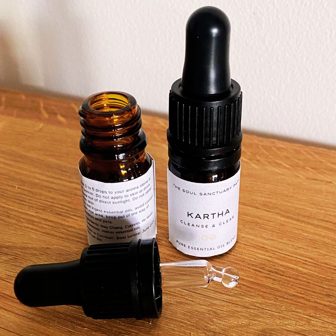 The KARTHA Pure Essential Oil Blend