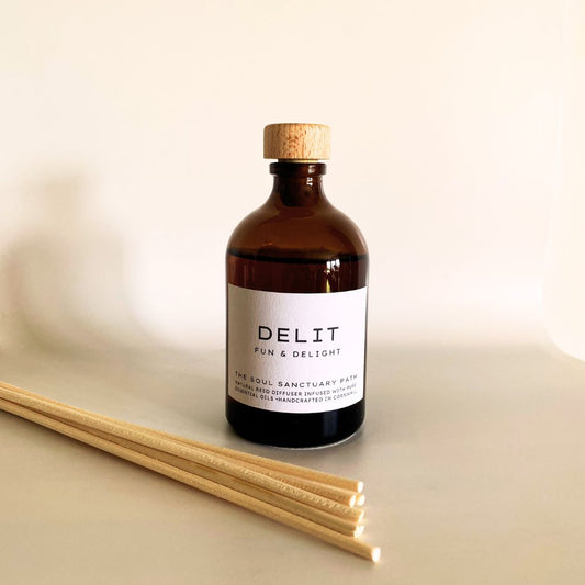 The DELIT Reed Diffuser