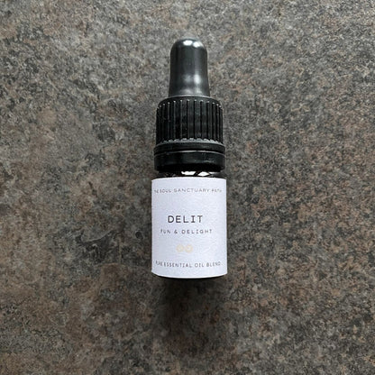 The DELIT Pure Essential Oil Blend