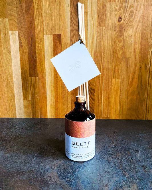 The DELIT Reed Diffuser