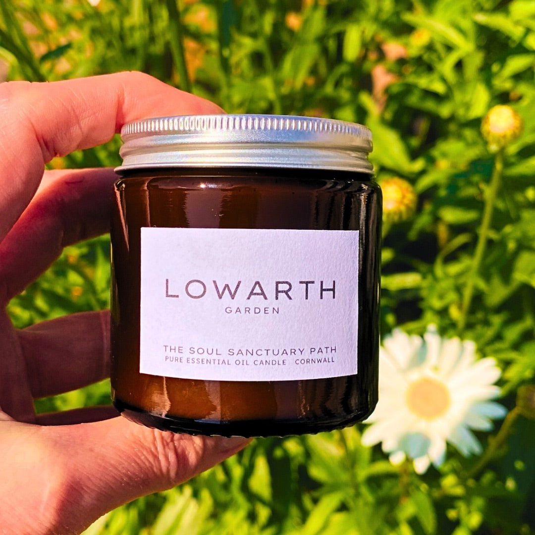 The LOWARTH Candle