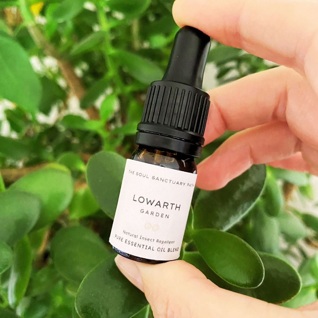 The LOWARTH Pure Essential Oil Blend & Aroma Stone