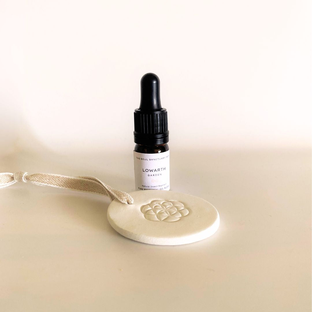 The LOWARTH Pure Essential Oil Blend & Aroma Stone